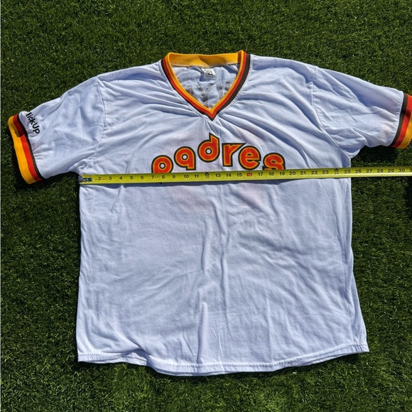 San Diego Padres Gwynn 19 T-shirt - this is a t-shirt not a jersey. Size XXL - Picture 3 of 5